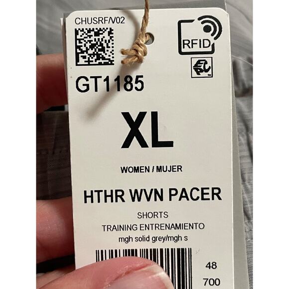 Adidas Womens Aeroready Pacer Shorts Heather Grey Lightweight Workout XL NWT - Picture 4 of 4